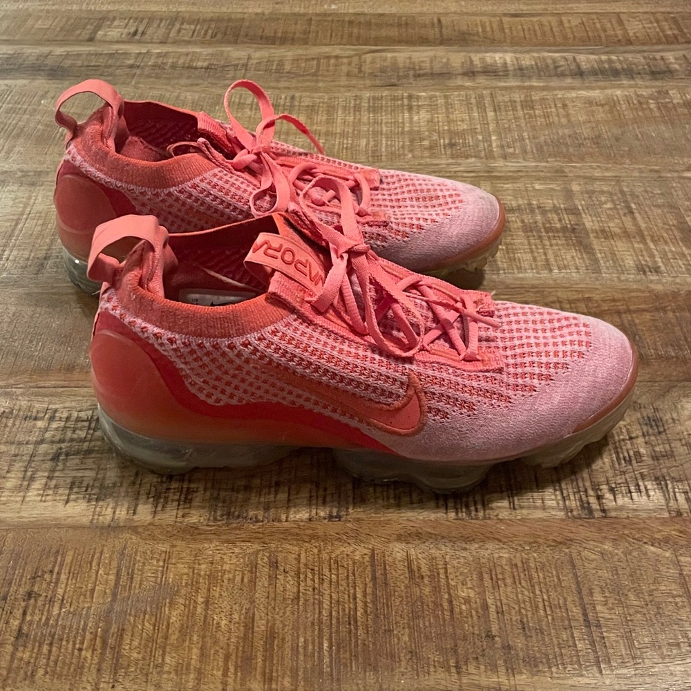 Nike Air Vapormax 2021 Flyknit Running Shoes Magic Ember DC4112-800 - Picture 2 of 8